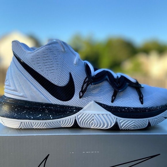Nike Kyrie 5 TB Team Oreo White Black Basketball Shoes Men\'s CN9519-100 NEW main image 12